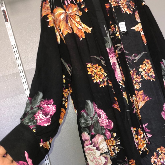 Kimono pull over - Picture 2 of 5
